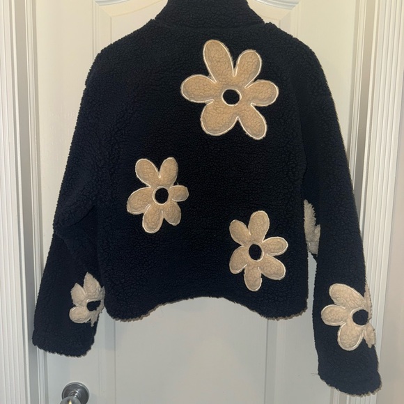 Urban Outfitters Black Teddy Jacket with Cream Floral Design - Picture 2 of 4